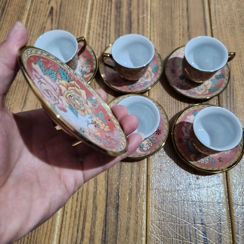 Xícara de Café kit com 12 peças de Cerâmica em Porcelana