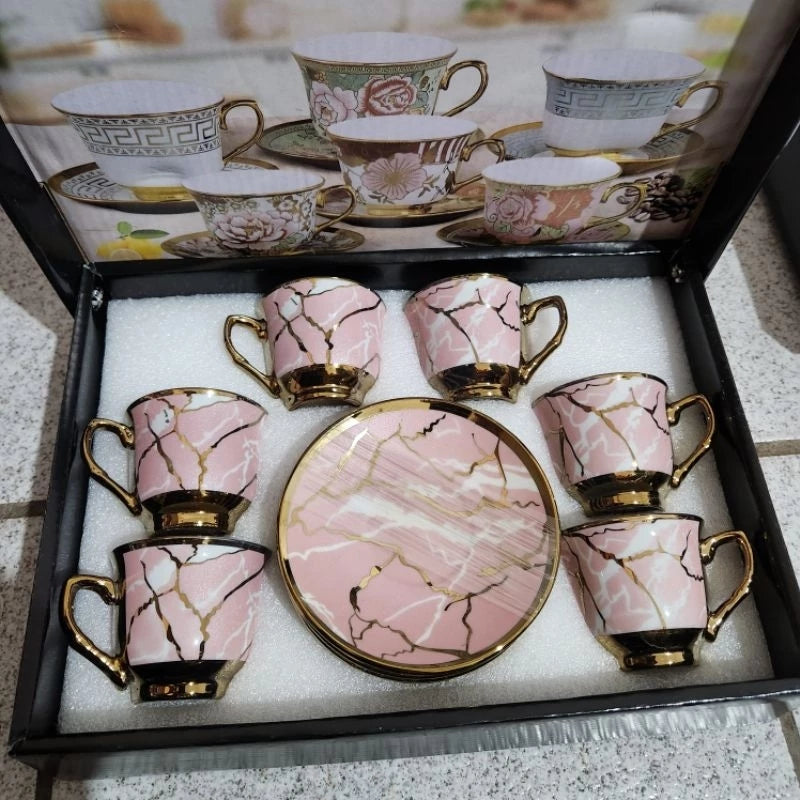 Xícara de Café kit com 12 peças de Cerâmica em Porcelana