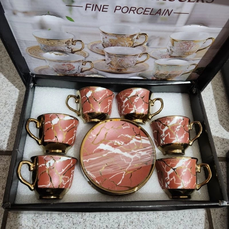 Xícara de Café kit com 12 peças de Cerâmica em Porcelana