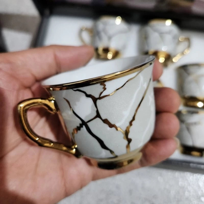 Xícara de Café kit com 12 peças de Cerâmica em Porcelana